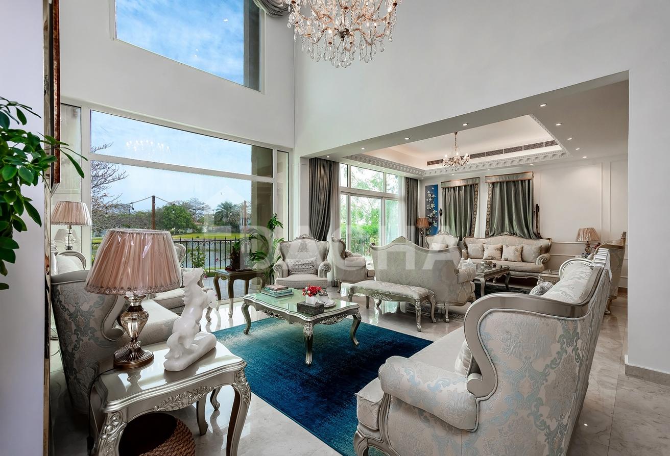 Upgraded | Fully Furnished | Lake View photo 2