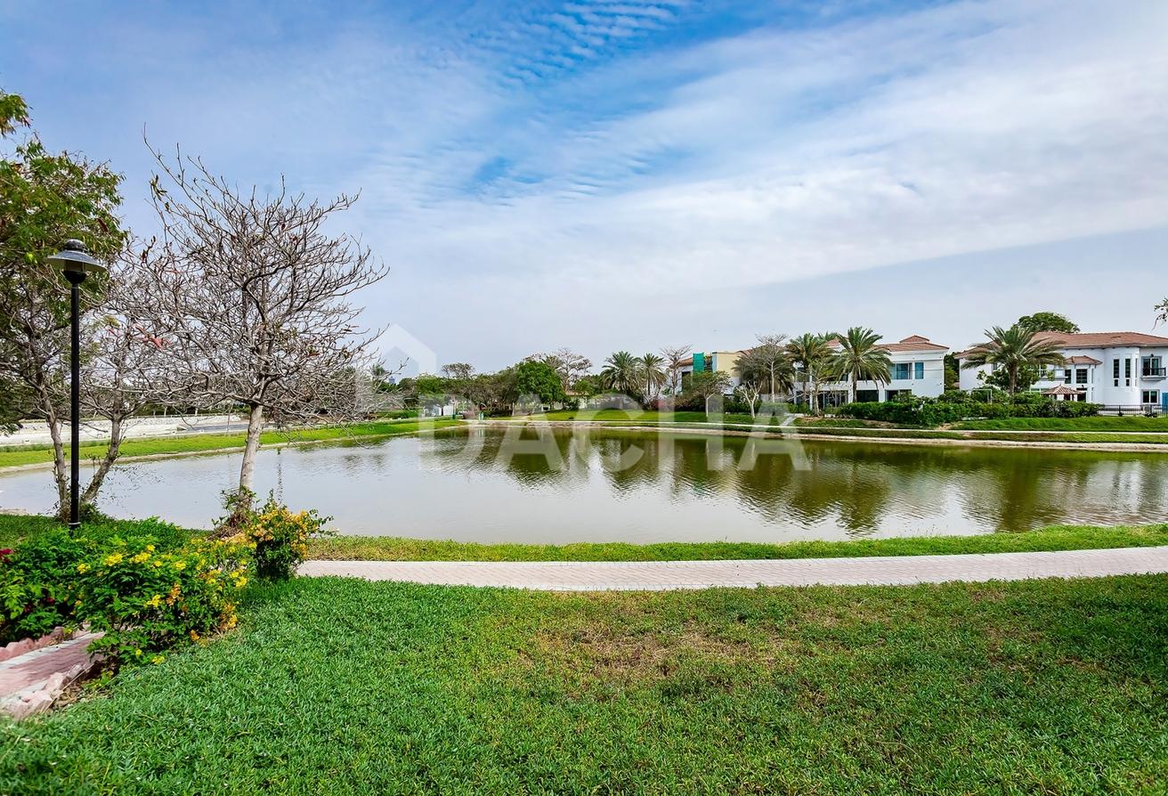 Upgraded | Fully Furnished | Lake View photo 13