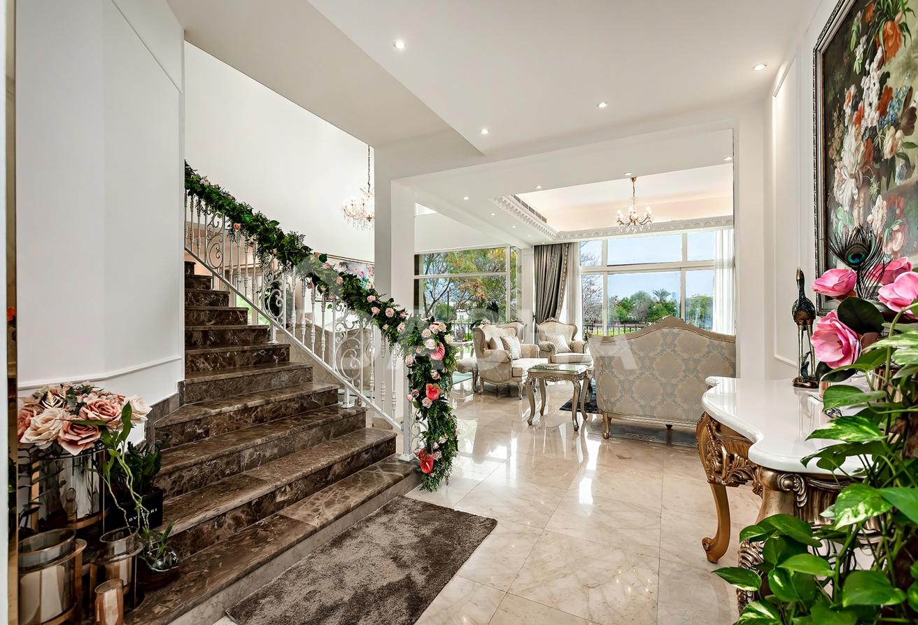 Upgraded | Fully Furnished | Lake View photo 4