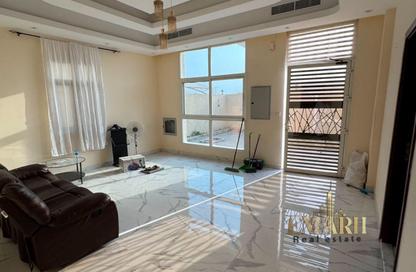 Villa - 4 Bedrooms - 6 Bathrooms for rent in Al Yasmeen 1 - Al Yasmeen - Ajman