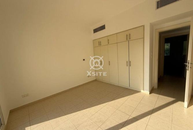 65174158 - Property Image 3