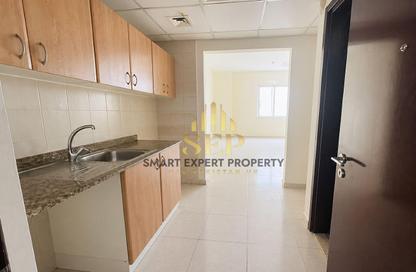Apartment - Studio - 1 Bathroom for rent in Building T01 - Spain Cluster - International City - Dubai