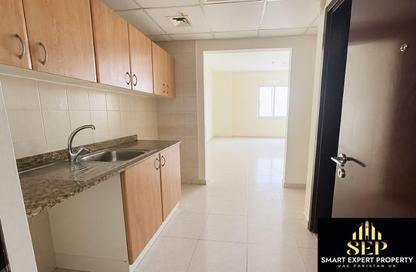 Apartment - Studio - 1 Bathroom for rent in Building T01 - Spain Cluster - International City - Dubai Apartment - Studio - 1 Bathroom for rent in Building T01 - Spain Cluster - International City - Dubai