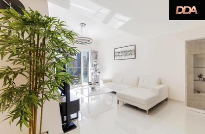 Apartment - 2 Bedrooms - 3 Bathrooms for rent in Damac Heights - Dubai Marina - Dubai