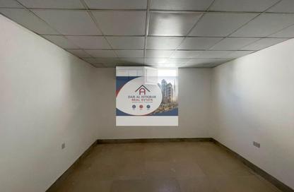 Villa - 4 Bedrooms - 2 Bathrooms for rent in Al Mirgab - Al Heerah - Sharjah Villa - 4 Bedrooms - 2 Bathrooms for rent in Al Mirgab - Al Heerah - Sharjah