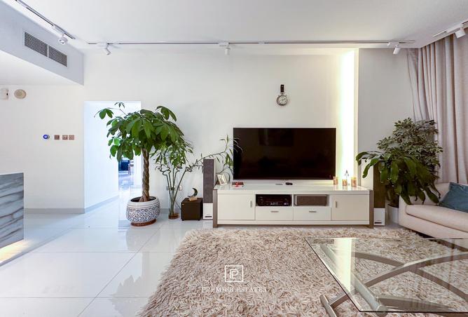 120189430 - Property Image 2