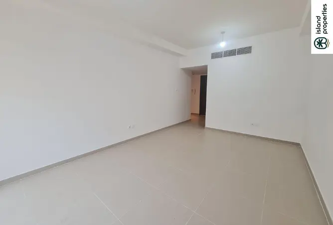 85765614 - Property Image 2