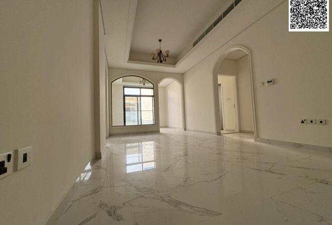 74642636 - Property Image 2