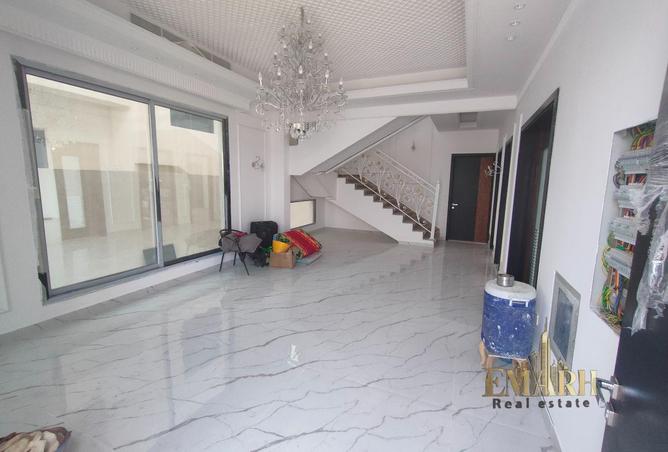 84080282 - Property Image 3