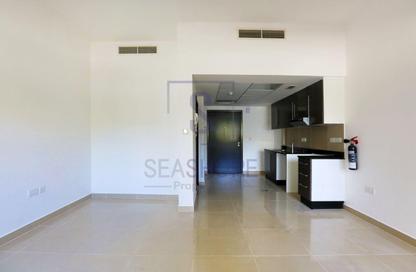 Apartment - Studio - 1 for rent in Tower 6 - Al Reef Downtown - Al Reef - Abu Dhabi Apartment - Studio - 1 for rent in Tower 6 - Al Reef Downtown - Al Reef - Abu Dhabi