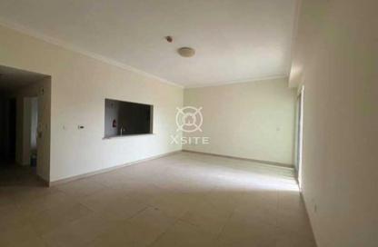 Apartment - 3 Bedrooms - 4 Bathrooms for rent in Plaza Residences Block B - Plaza Residences - District 13 - Jumeirah Village Circle - Dubai
