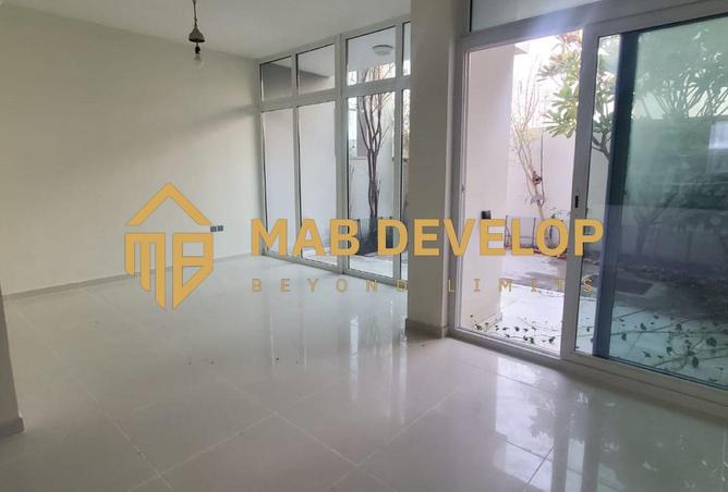 144624389 - Property Main Image