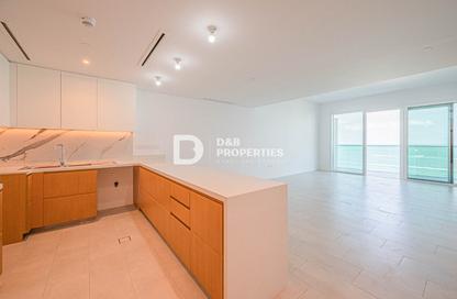 Apartment - 2 - 3 for rent in La Vie - Jumeirah Beach Residence - Dubai
