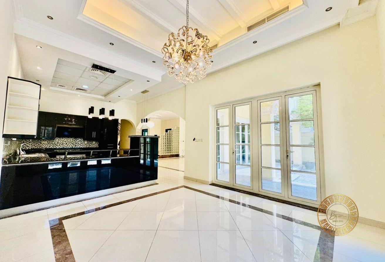 RENOVATED - LARGE FIVE-BEDROOM VILLA WITH MAIDS photo 23