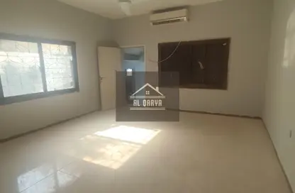 Villa for sale in Gate Tower 1 - Musheiref - Ajman
