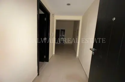 Apartment - 1 Bathroom for rent in Silicon Gates 4 - Silicon Gates - Dubai Silicon Oasis - Dubai