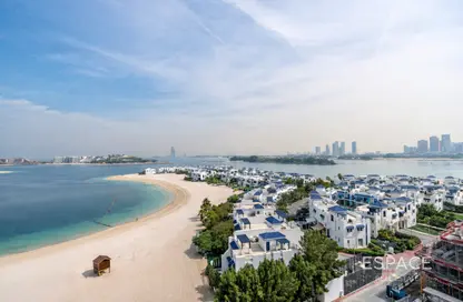 شقة - 3 غرف نوم - 4 حمامات للايجار في الحصير - مساكن شور لاين - نخلة جميرا - دبي