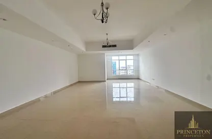Apartment - 3 Bedrooms - 3 Bathrooms for rent in Al Manal Residence 2 - Dubai Silicon Oasis - Dubai
