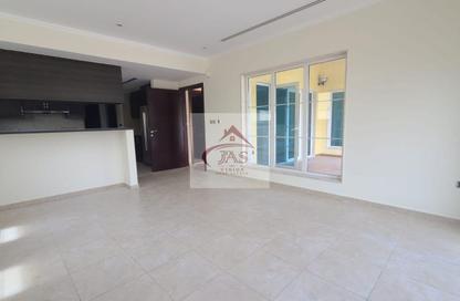 Villa - 3 - 4 for rent in District 5 - Jumeirah Park - Dubai Villa - 3 - 4 for rent in District 5 - Jumeirah Park - Dubai
