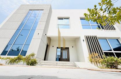 Villa - 5 Bedrooms - 5 Bathrooms for rent in Umm Suqeim 1 Villas - Umm Suqeim 1 - Umm Suqeim - Dubai