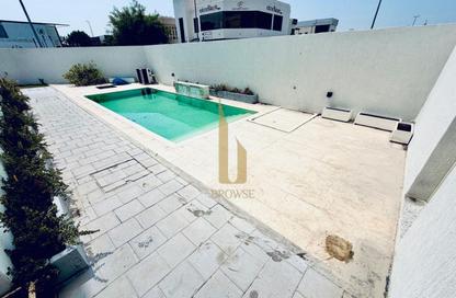 Villa - 5 Bedrooms - 5 Bathrooms for rent in Umm Suqeim 1 Villas - Umm Suqeim 1 - Umm Suqeim - Dubai
