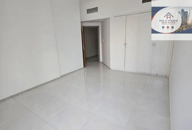 111851255 - Property Image 3