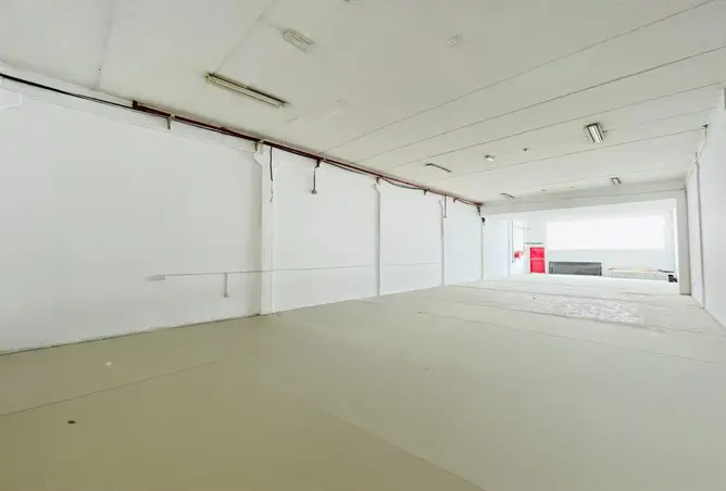 116799987 - Property Image 2