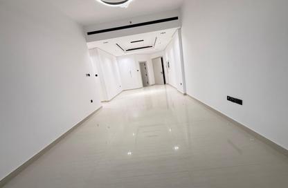 Apartment - 3 Bedrooms - 3 Bathrooms for rent in Al Warqa'a 1 - Al Warqa'a - Dubai