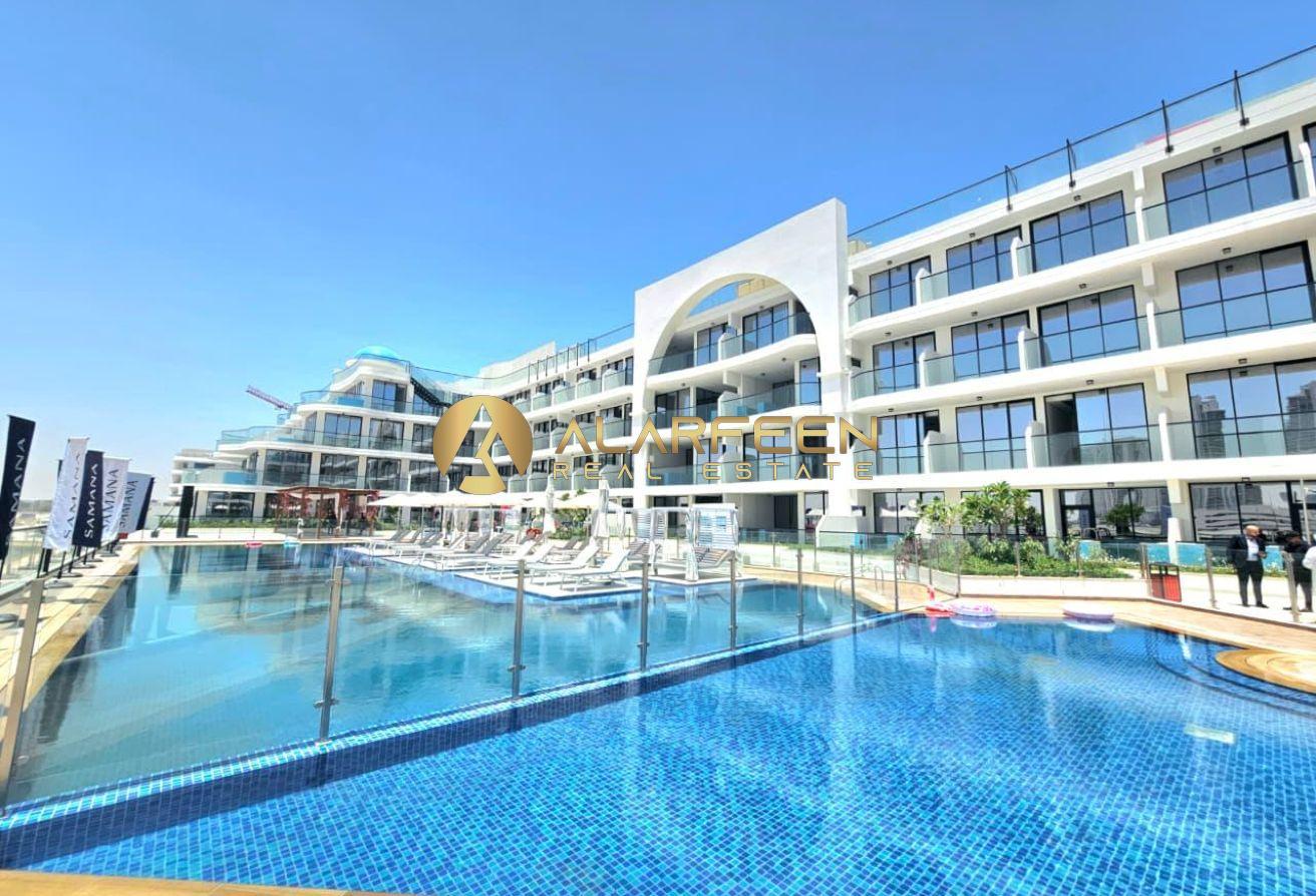 Elegant Studio | Pool View | Semi furnished photo 14