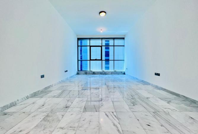 74244168 - صورة العقار 3