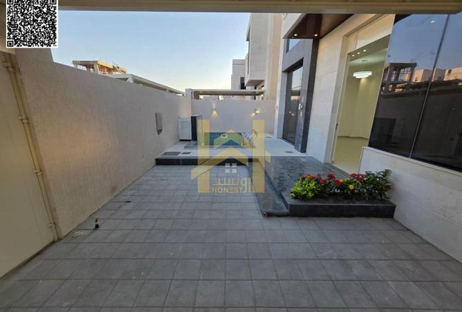103682048 - Property Image 3