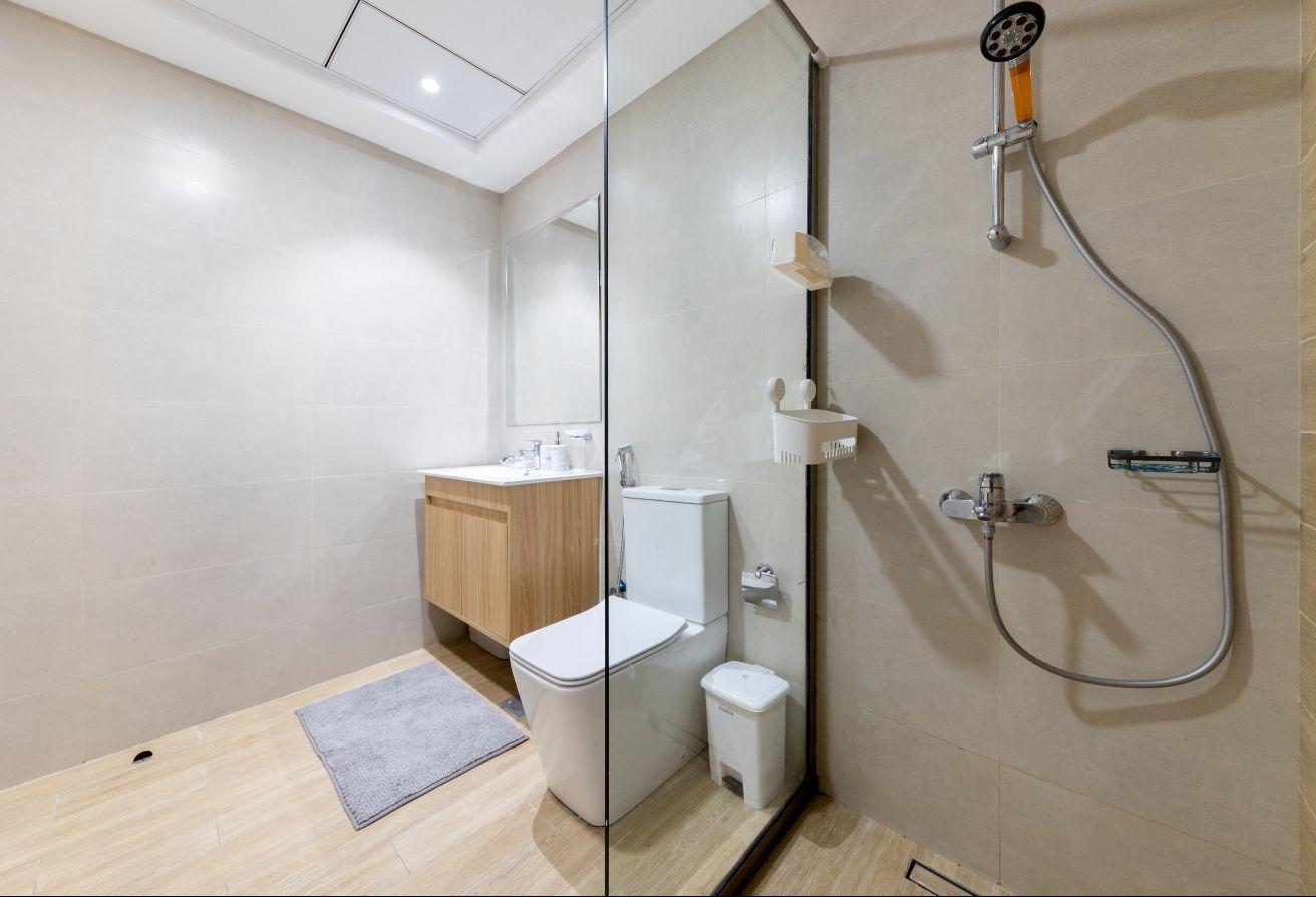 Alexis Tower | Modern living | Near Metro photo 15