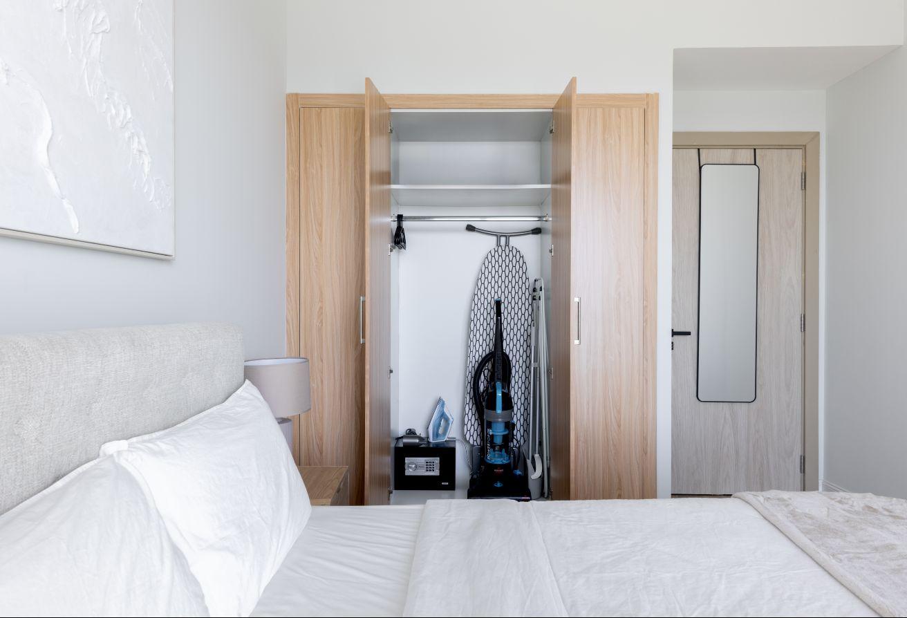 Alexis Tower | Modern living | Near Metro photo 13