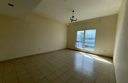 شقة - 2 غرف نوم - 3 حمامات للبيع في المجاز 2 - المجاز - الشارقة