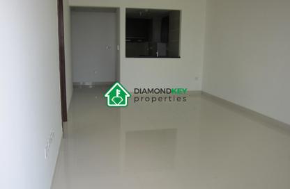 Apartment - 1 Bedroom - 1 Bathroom for rent in Marina Blue Tower - Marina Square - Al Reem Island - Abu Dhabi