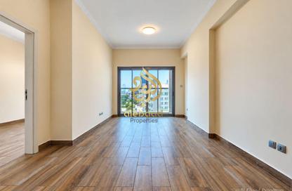Apartment - 1 - 2 for rent in Flamingo Building - District 15 - Jumeirah Village Circle - Dubai