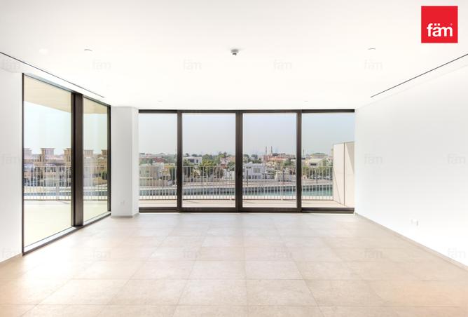 91801497 - Property Image 3