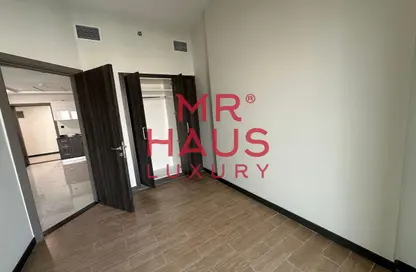 شقة - غرفة نوم - 1 حمام للبيع في برج روكان B - برج روكان - روكان - دبي لاند - دبي