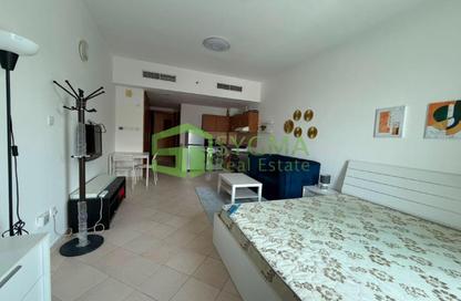 Apartment - Studio - 1 for rent in Lago Vista A - Lago Vista - Dubai Production City (IMPZ) - Dubai