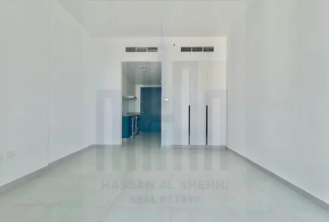 146010310 - Property Image 2