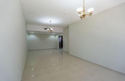 Apartment - 3 Bedrooms - 4 Bathrooms for rent in Queen Tower - Al Qasba - Sharjah