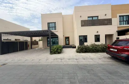 تاون هاوس - 5 غرف نوم - 5 حمامات للبيع في مدينة الشارقة المستدامة - الشارقة