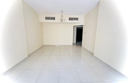 Apartment - 2 - 3 for rent in New Al Taawun Road - Al Taawun - Sharjah