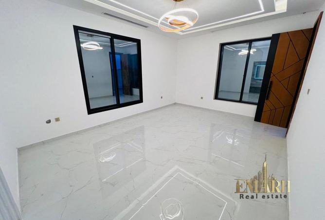 81537448 - Property Image 3