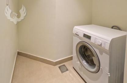 Apartment - 1 Bedroom - 2 Bathrooms for sale in Imperial Avenue - Downtown Dubai - Dubai