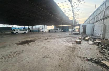 Warehouse - Studio - 4 Bathrooms for rent in Industrial Area 5 - Sharjah Industrial Area - Sharjah