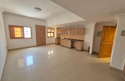 Apartment - Studio - 1 Bathroom for rent in Al Shamsi 2 - Muwaileh Commercial - Sharjah