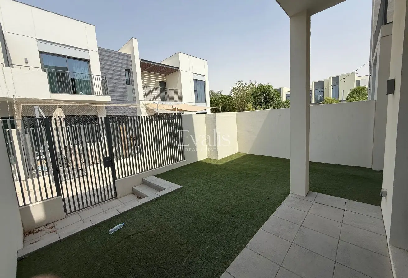 165043102 - الصورة الرئيسية للعقار