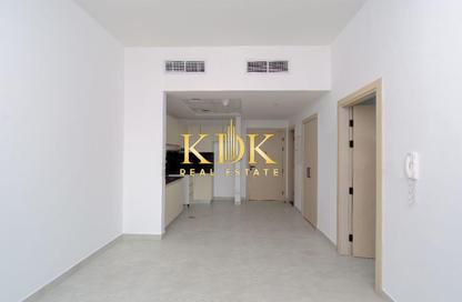 Apartment - 1 Bedroom - 2 Bathrooms for rent in Binghatti Gems - District 12 - Jumeirah Village Circle - Dubai