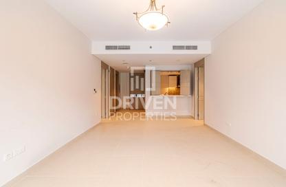 Apartment - 2 - 2 for rent in Shamma Plaza - Deira Enrichment Project - Deira - Dubai Apartment - 2 - 2 for rent in Shamma Plaza - Deira Enrichment Project - Deira - Dubai
